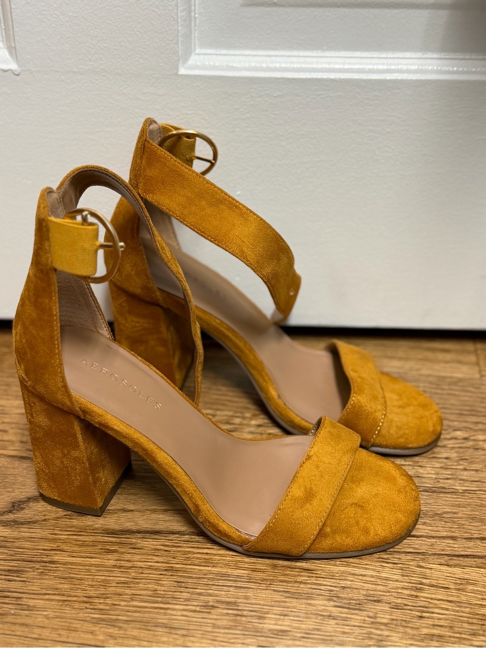 AEROSOLES Mustard Yellow Suede Block Heel Sandals